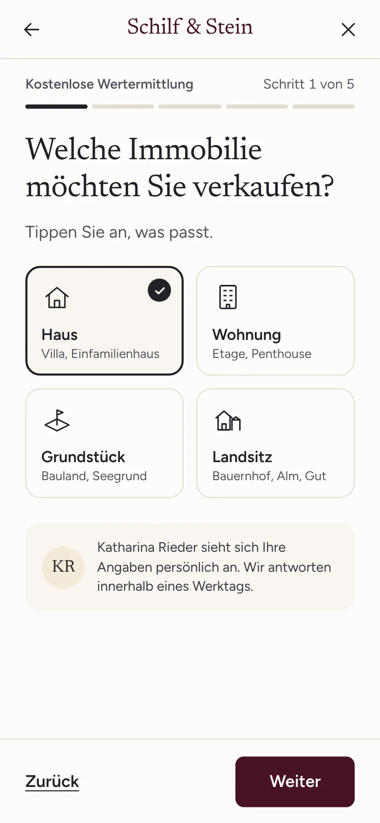 Muster: Wertermittlung in fünf Schritten des erfundenen Maklerbüros Schilf & Stein am Handy